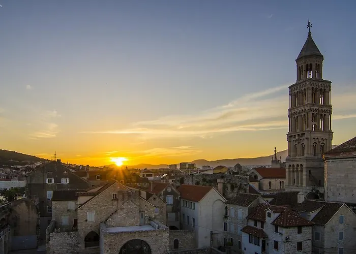 Diocletian Tower - Bella Vista & Palazzo * Сплит
