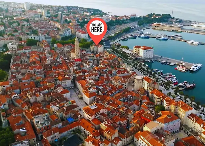 Diocletian Tower - Bella Vista & Palazzo Апартаменты *